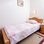 Mocivnik 3* Okroglice