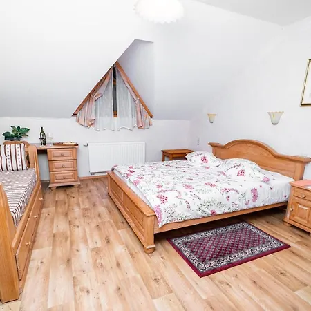 Affittacamere Mocivnik Okroglice