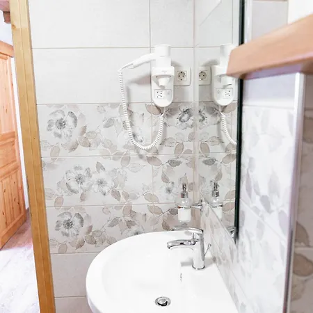 Mocivnik Affittacamere Okroglice