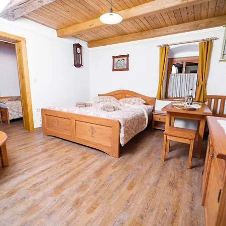 Mocivnik Affittacamere 3*