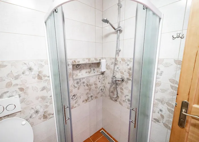 Πανσιόν Mocivnik