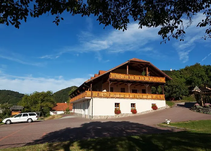 Πανσιόν Mocivnik Okroglice